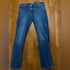 414 RELAXED STRAIGHT FIT WOMEN'S LEVI’S JEANS size 28